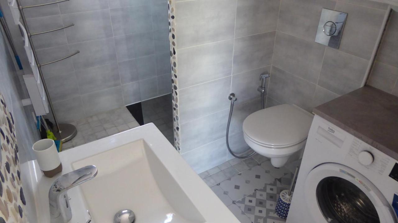 Les 2 Dauphins Villa Le Barcarès Екстериор снимка