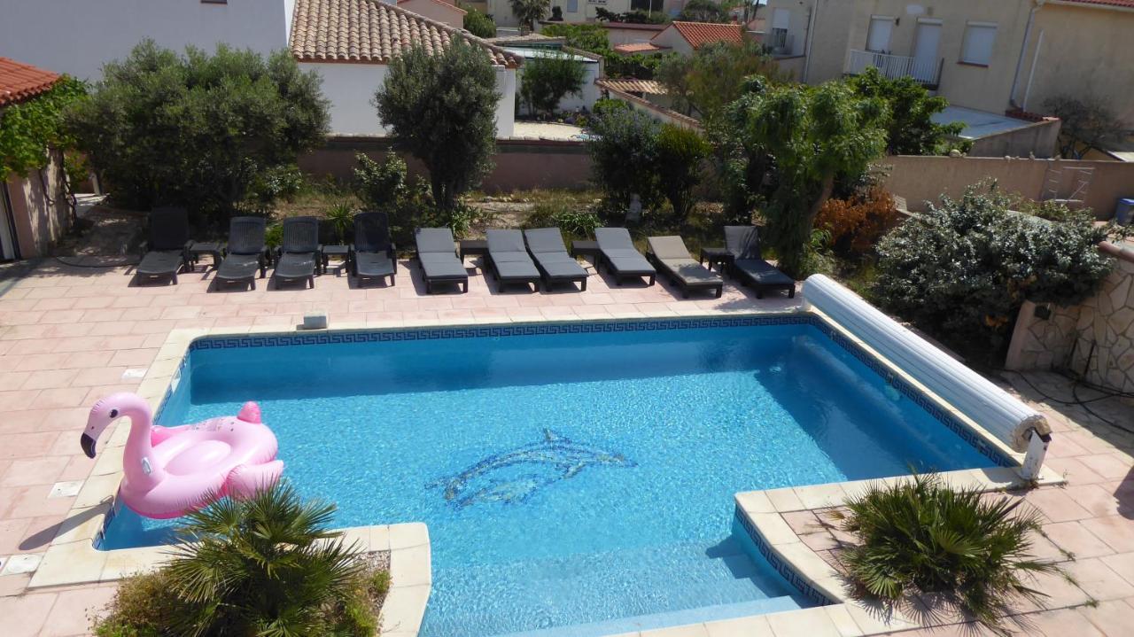 Les 2 Dauphins Villa Le Barcarès Екстериор снимка