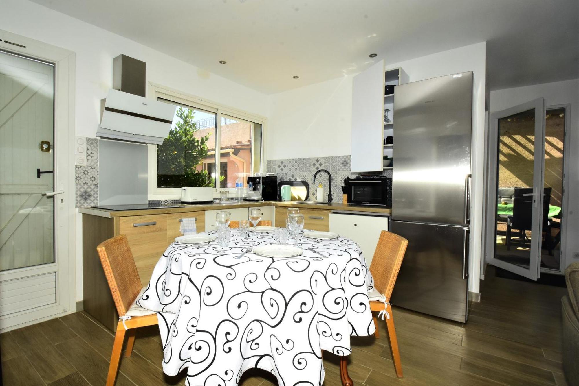 Les 2 Dauphins Villa Le Barcarès Екстериор снимка